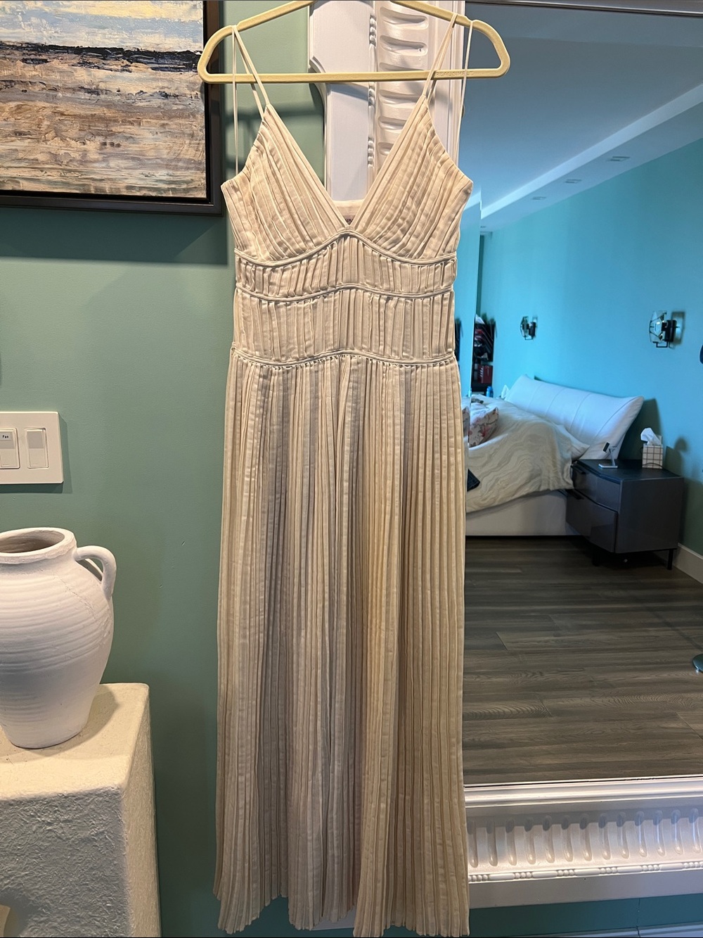 Banana Republic Cream Pleated Maxi Dress